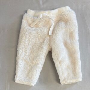 GAP Baby Cream plush Pants